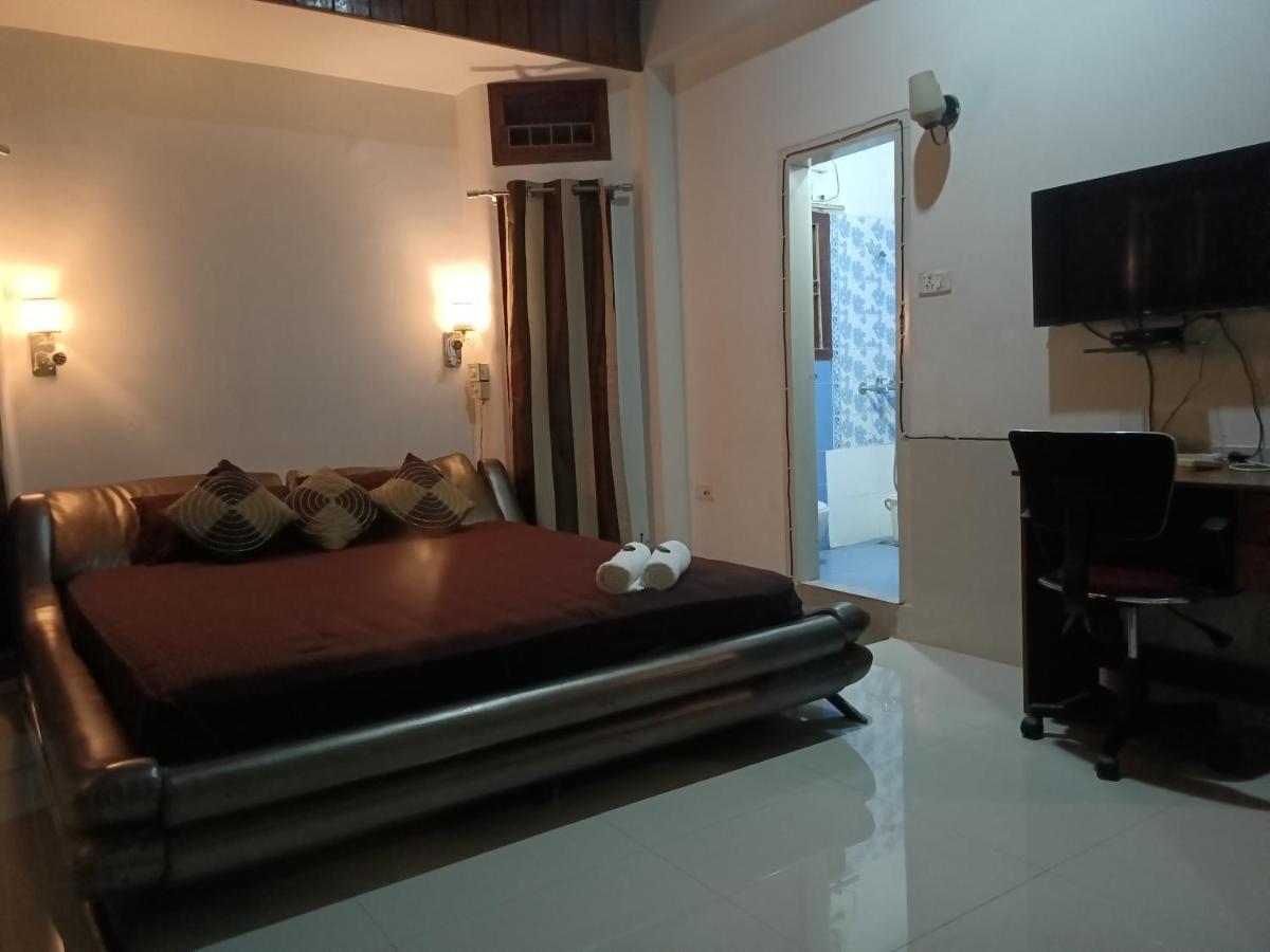 Apurba'S Pensione Dispur Guwahati Dış mekan fotoğraf